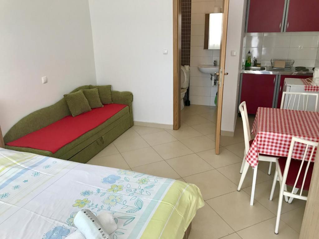Apartment Ally Crikvenica Exterior foto